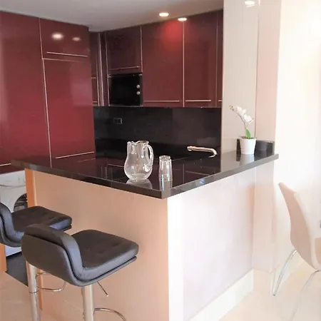 Apartment Bay View Luxury Apartment, Amazing Sea View & Pool Benalmadena